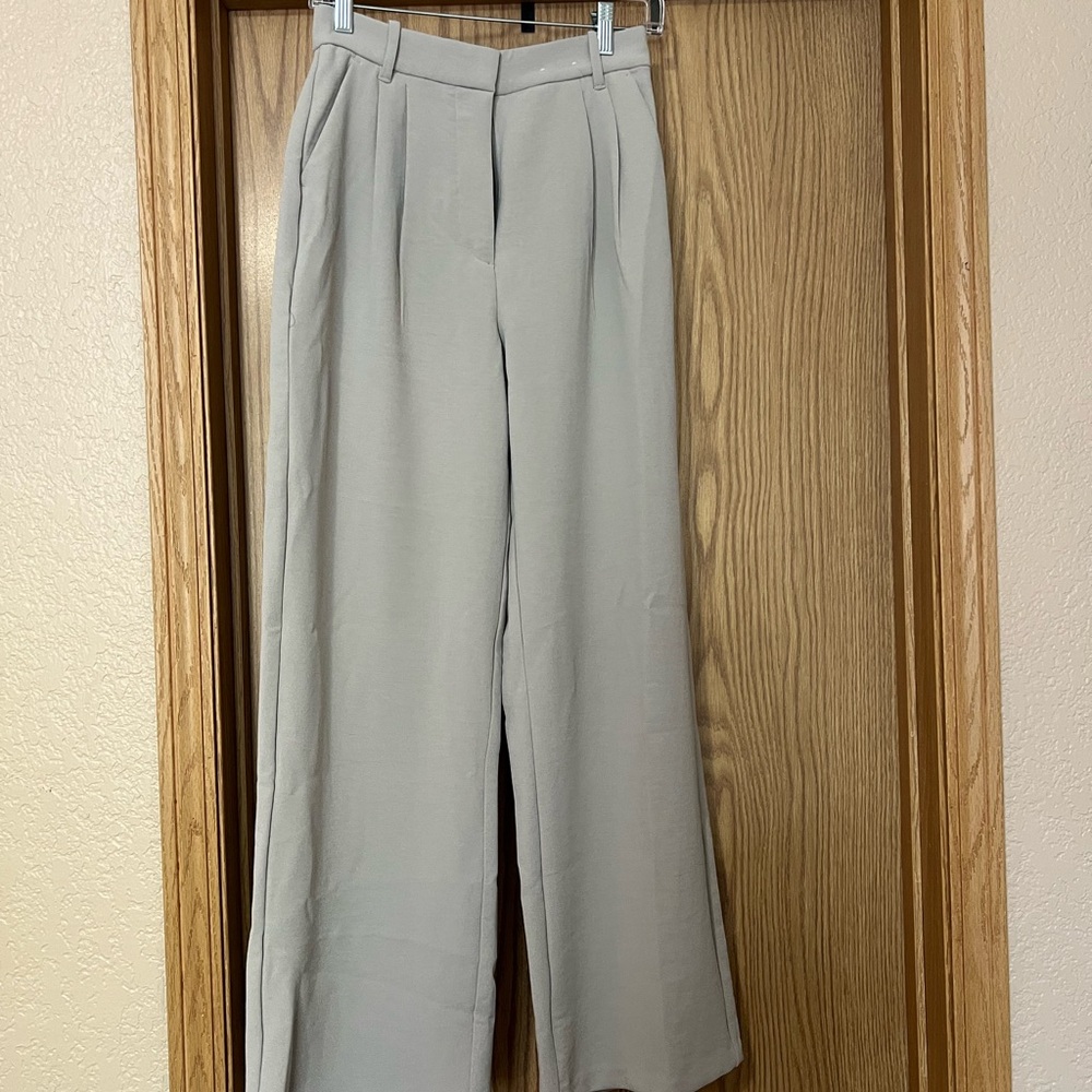 Abercrombie & Fitch Sloane Tailored Premium Crepe Pant
